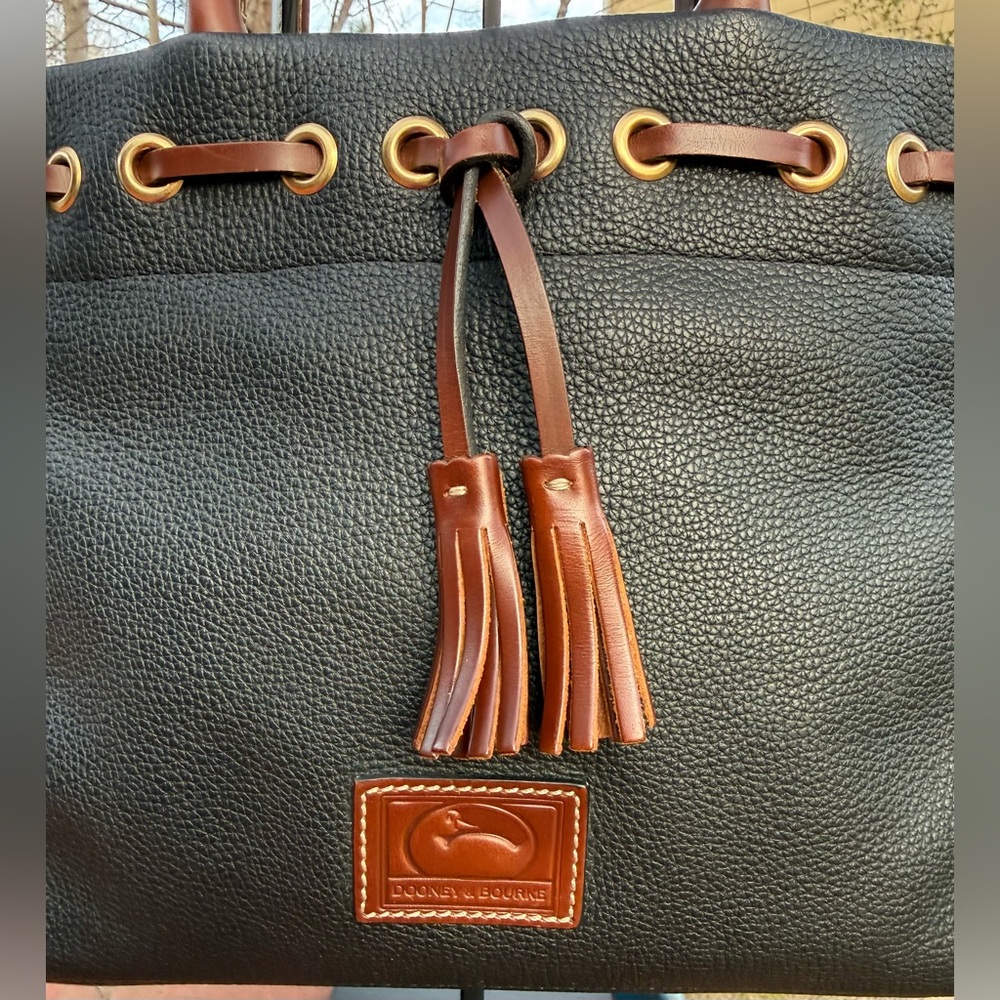 Dooney & Bourke Wakefield Black Leather
Tassel Tote - Picture 3 of 10